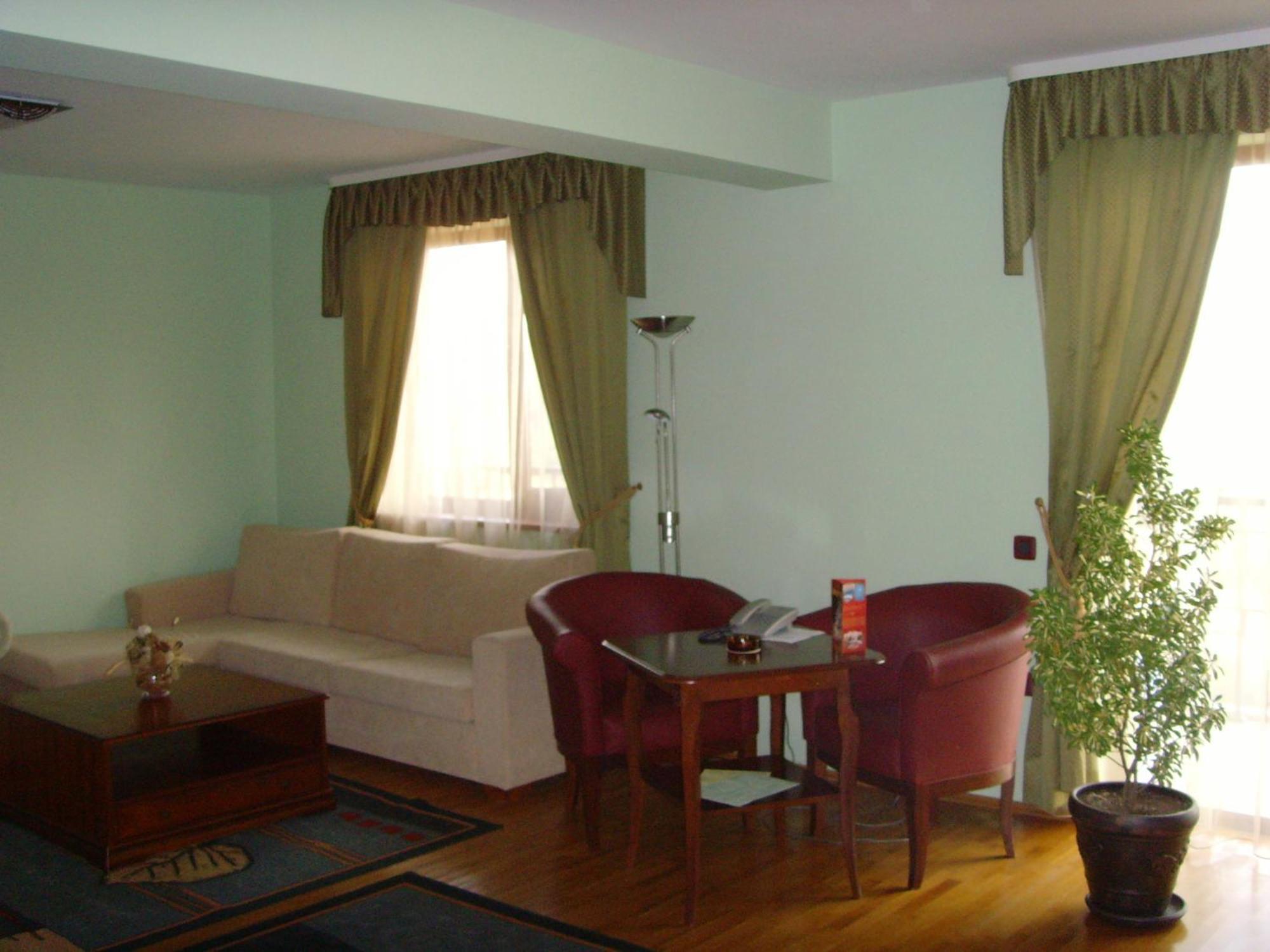 Meridian Hotel Bolyarski Veliko Tarnovo Eksteriør billede