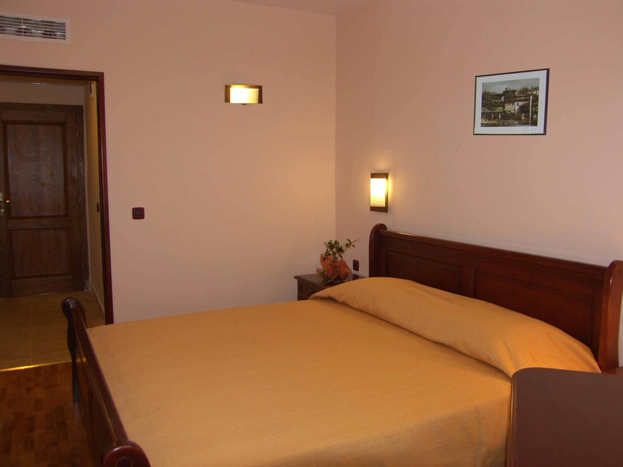 Meridian Hotel Bolyarski Veliko Tarnovo Eksteriør billede