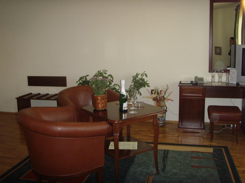 Meridian Hotel Bolyarski Veliko Tarnovo Eksteriør billede